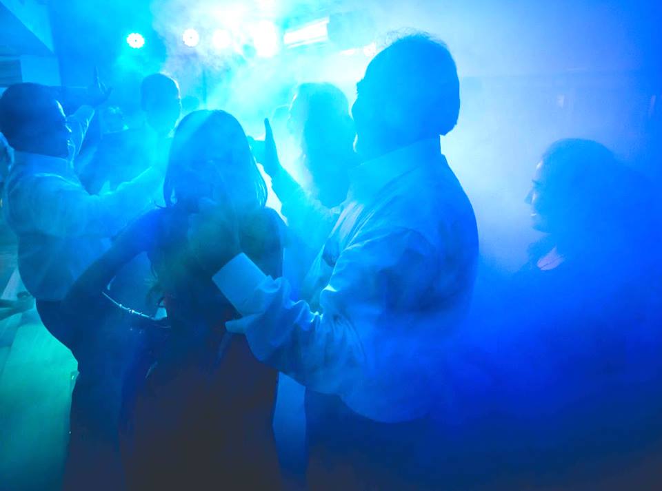 https://weddingdc.net/wp-content/uploads/2015/09/4606114910351_680592945441317_5210761603545146717_n.jpg
