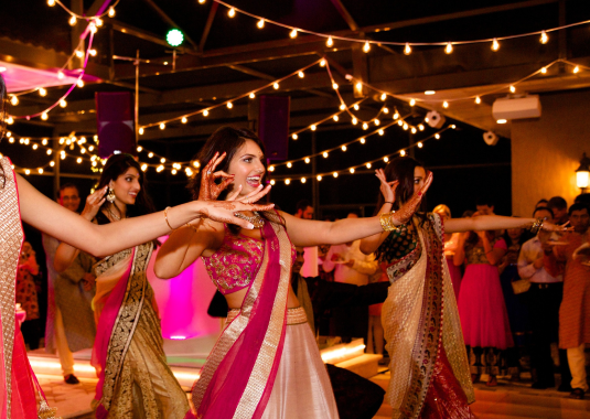 https://weddingdc.net/wp-content/uploads/2026/09/music-entertainment.png